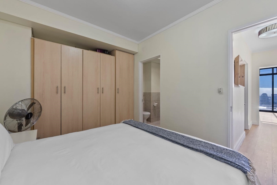 2 Bedroom Property for Sale in Cape Town City Centre Western Cape